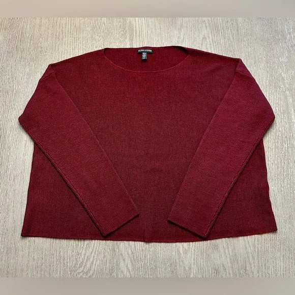 Eileen Fisher 100% Merino Wool Boatneck Boxy Sweater Burgundy Cropped Size M - Picture 2 of 8